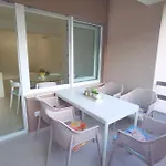 Appartement Double Bedroom No 16, First Row By The Sea, House Ana