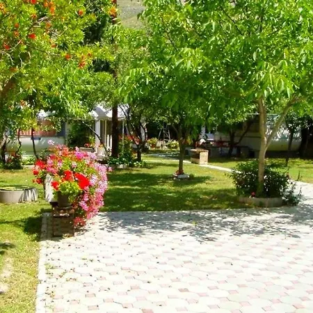 Appartamento Double Bedroom No 16, First Row By The Sea, House Ana Duće