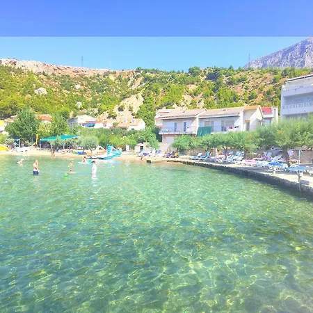 Double Bedroom No 16, First Row By The Sea, House Ana *