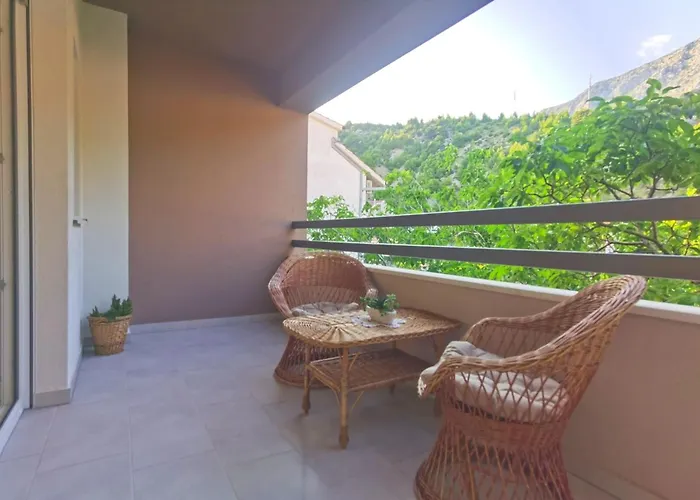 Double Bedroom No 16, First Row By The Sea, House Ana Duce